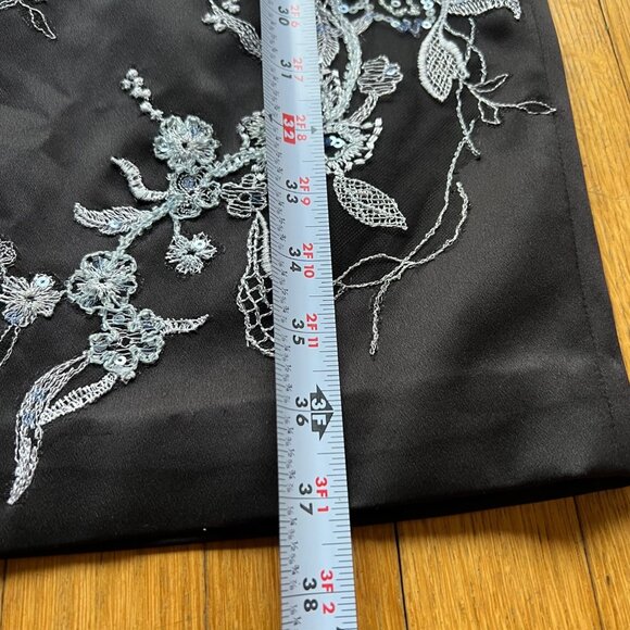 Rickie Freeman Teri Jon Size 12 Black & Silver Embroidered Sleeveless Mini Dress - Picture 14 of 16